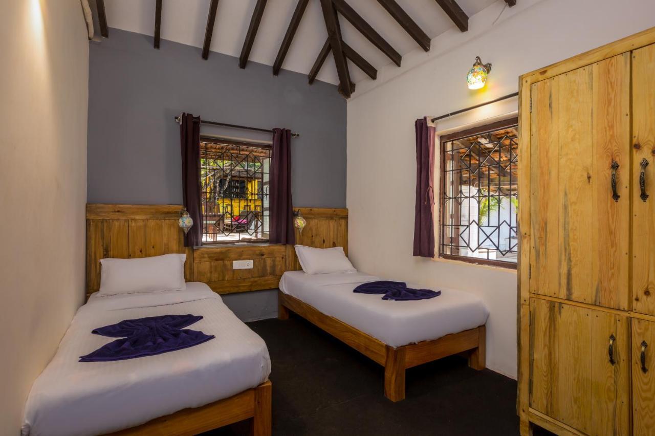 The Funky Monkey Hostel アンジュナ エクステリア 写真